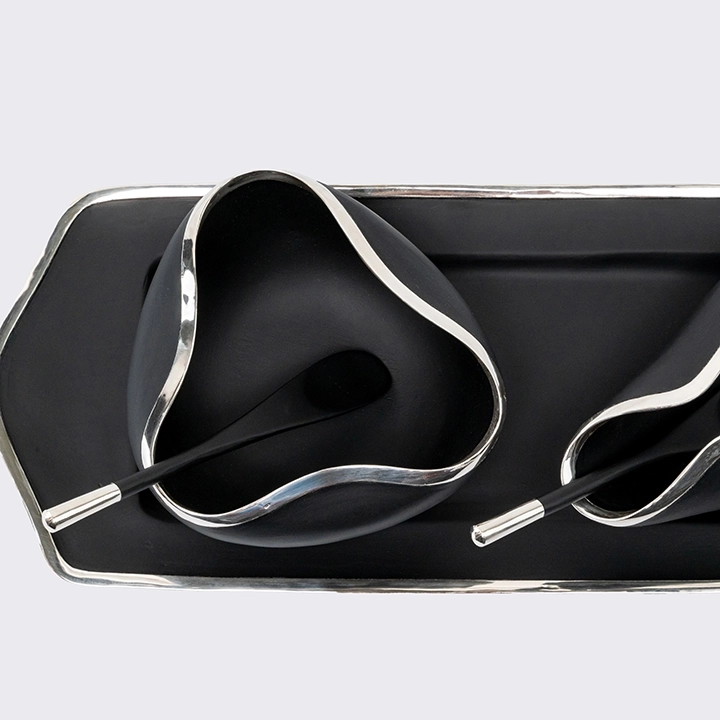 Flora handcrafted Condiment trays & trays, detail